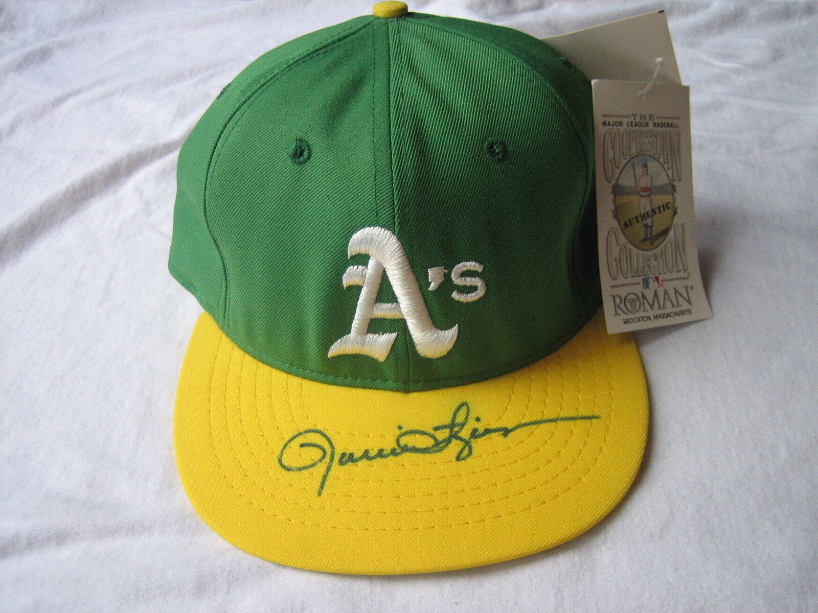 Rollie Fingers Signed Oakland A's Cooperstown Collection Hat Autographed