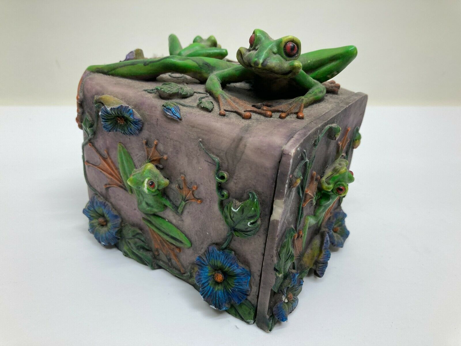 Jive 2004 Dow Green Tree Frog Puzzle Trinket Box Figurine maybe Missing Piece