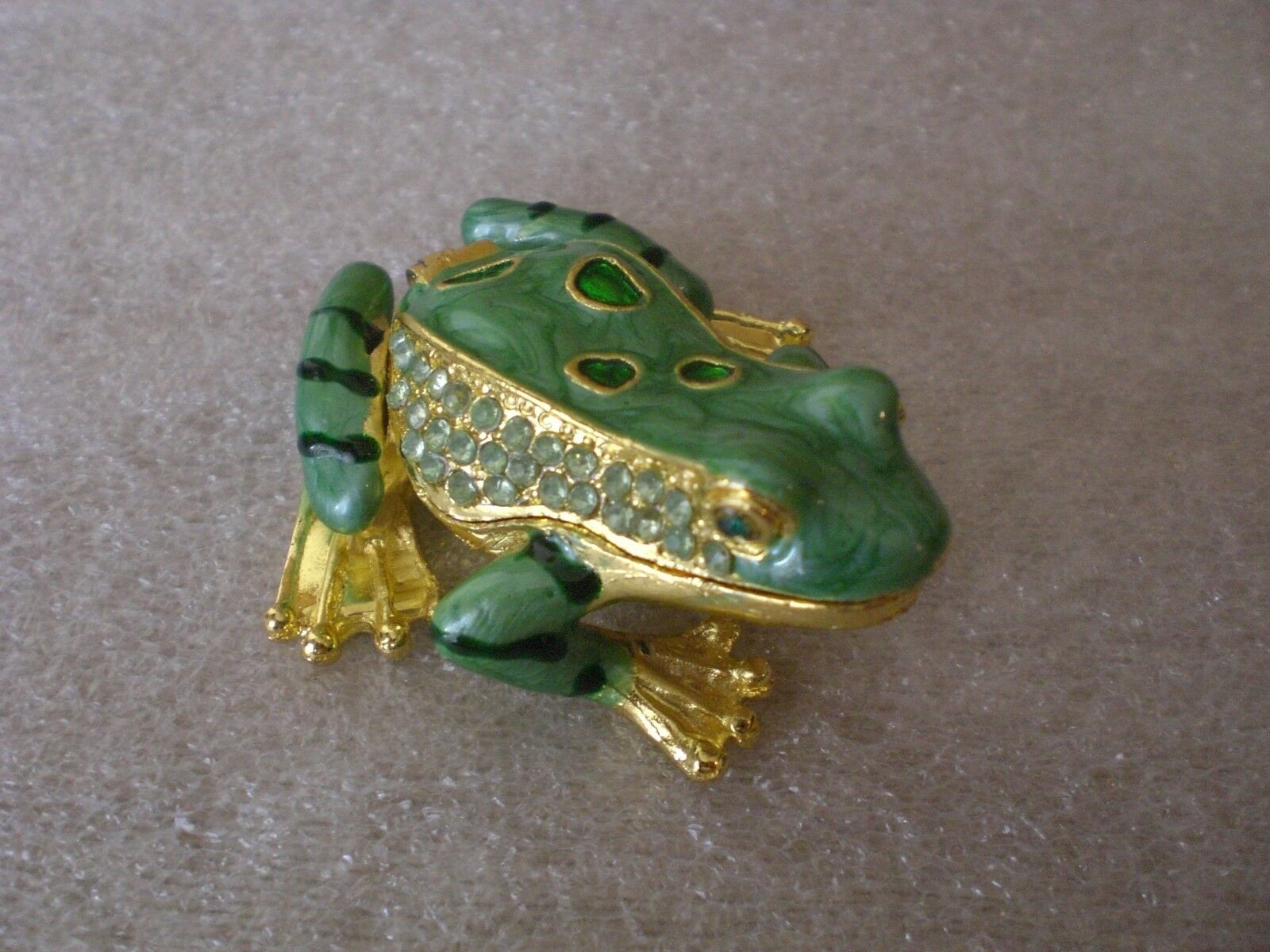 Green Enamel Frog Bejeweled On Back And Sides Hinged Trinket Box New