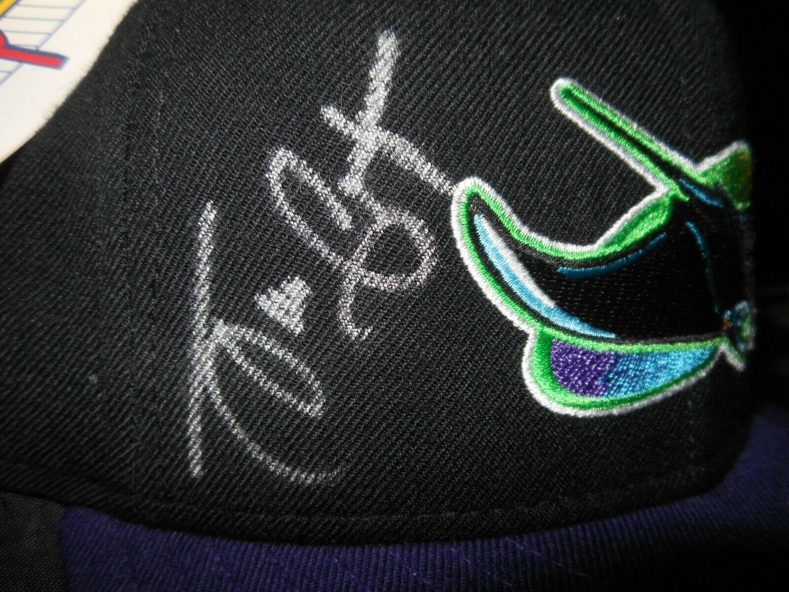 JUAN GUZMAN SIGNED HAT - TAMPA BAY DEVIL RAYS NEW ERA FITTED-DIAMOND COLLECTION!